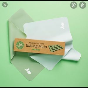 Silicone baking mats